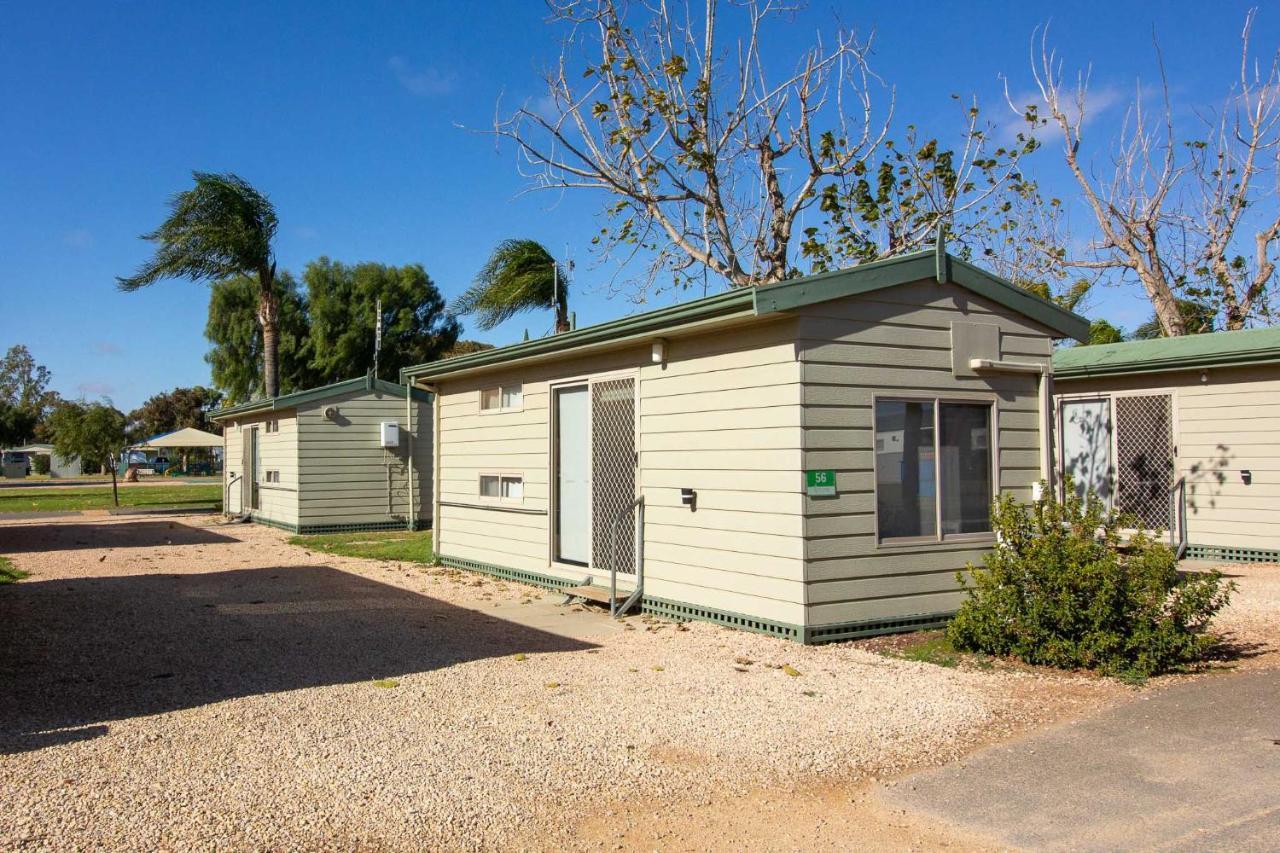 Berri Riverside Holiday Park מראה חיצוני תמונה