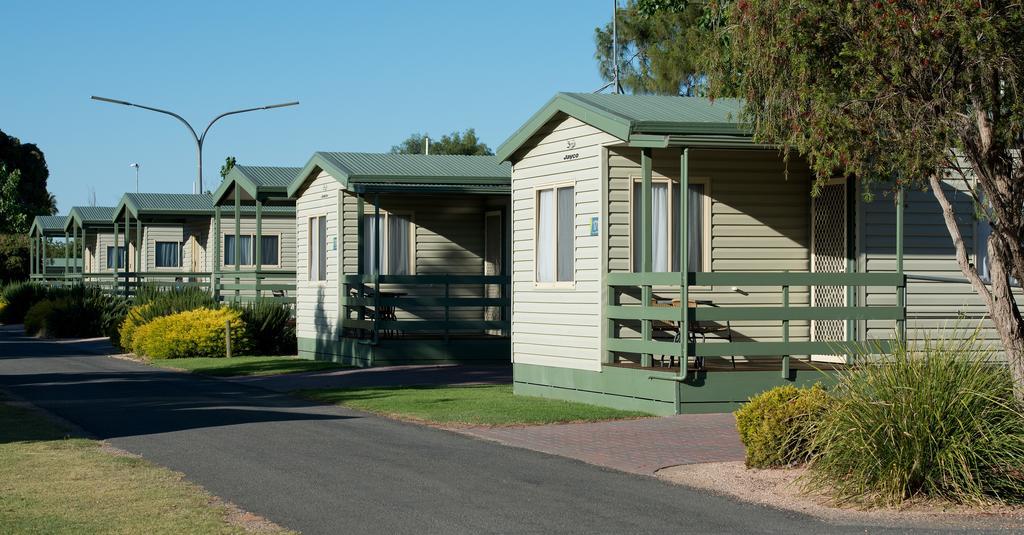 Berri Riverside Holiday Park מראה חיצוני תמונה